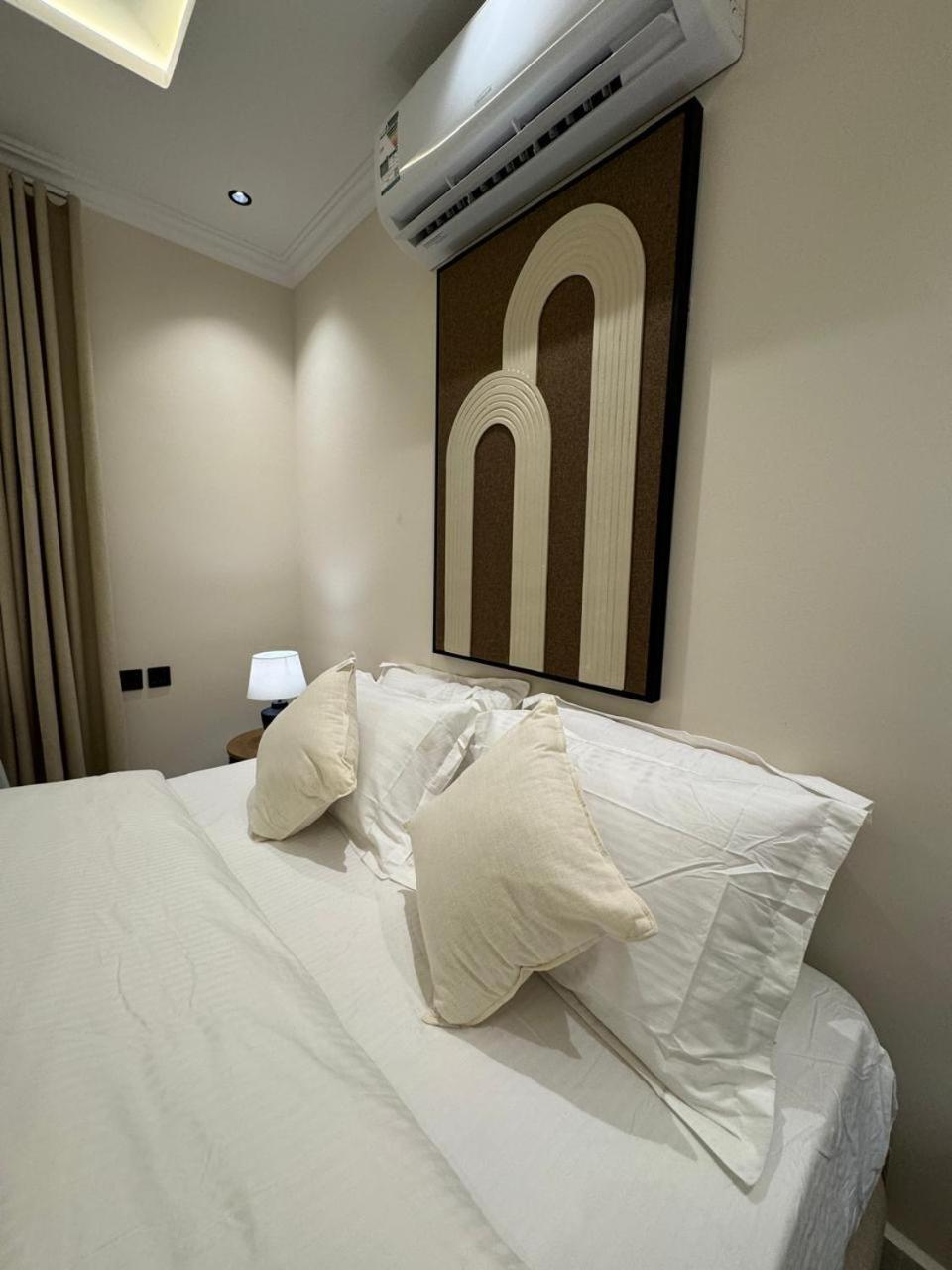 استديو Malqa Apartment Riyadh Bagian luar foto